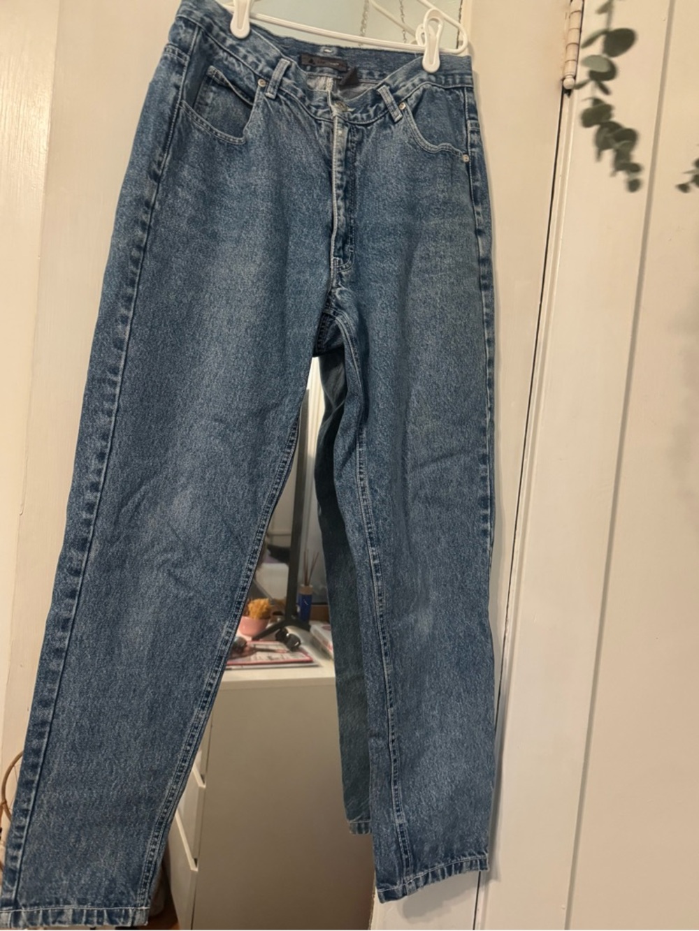 Vintage Lizwear High-Waisted Tapered Mom Jeans